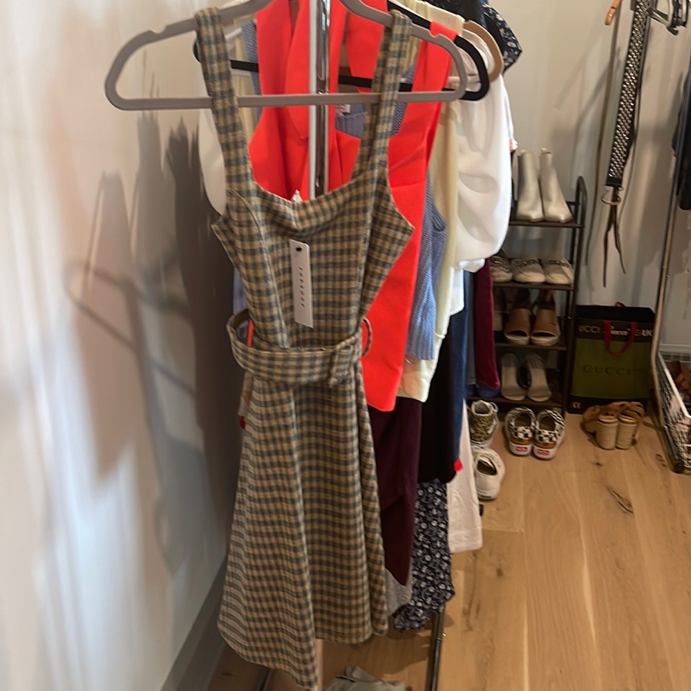 Never worn topshop belted dress.